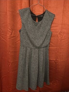 Ruby Rox Black and White Sleeveless Textured Midi Dress